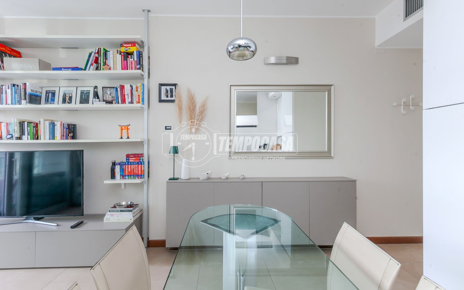 Apartamento de 1 dormitorio en Milan, Italy No. 365763