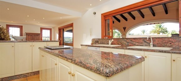 4 bedrooms Finca in Benissa, Spain No. 3152 8