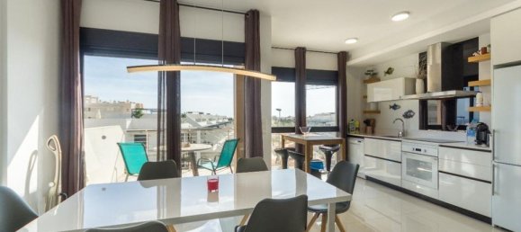 Ático de 3 dormitorios en Alicante, Spain No. 177316 19