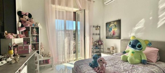 3 rooms Apartment in Marano di Napoli, Italy No. 32151 10