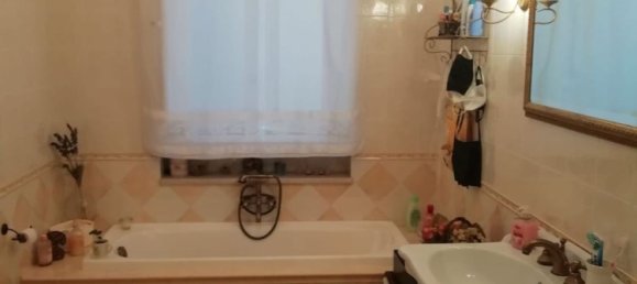 3 rooms Apartment in Taranto, Italy No. 86766 6