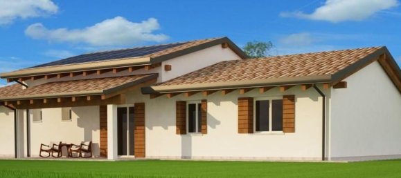 600m² Land in Pordenone, Italy No. 105143 2