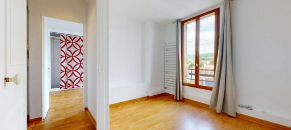 3 Schlafzimmer Wohnung in Cormeilles-en-Parisis, France, Nr. 301888 7