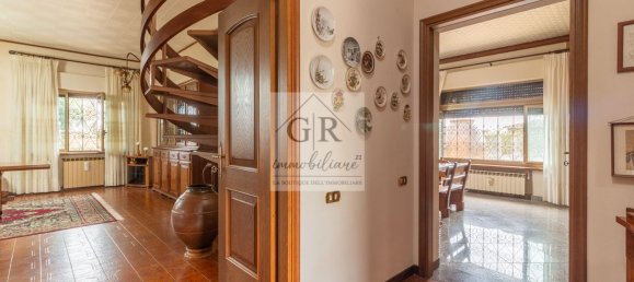 4 rooms Villa in Rome, Italy No. 289660 27