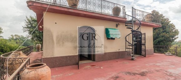 4 rooms Villa in Rome, Italy No. 289660 3