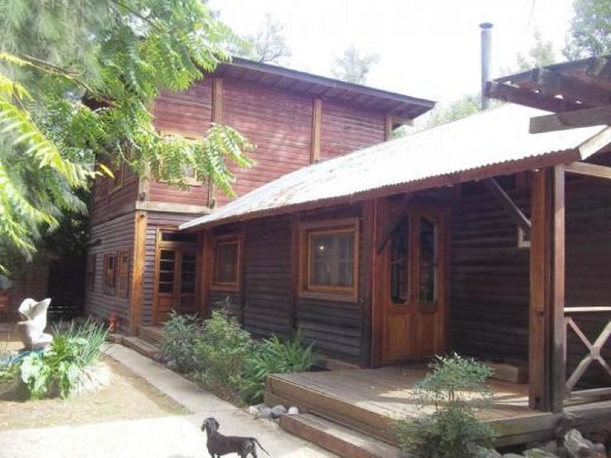 3 bedrooms House in Escobar, Argentina No. 52471