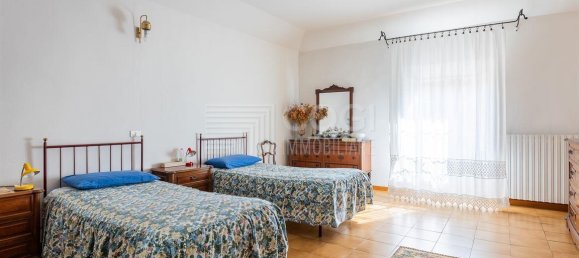 4 rooms Apartment in Imola, Italy No. 38799 7