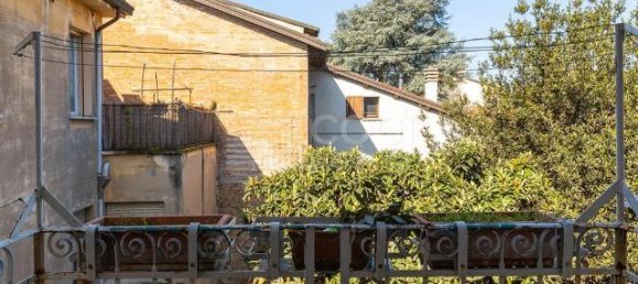 4 rooms Apartment in Imola, Italy No. 38799 10