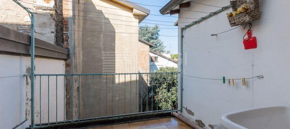 4 rooms Apartment in Imola, Italy No. 38799 12