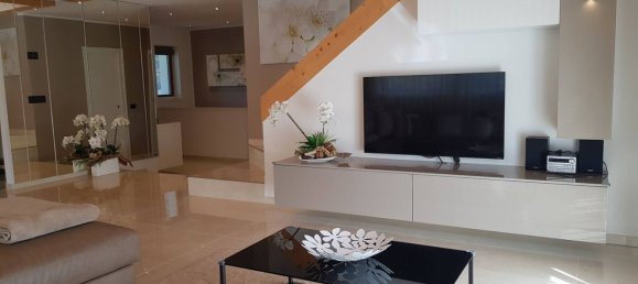 5-salle Villa à Castello dell'Acqua, Italy No. 238757 7