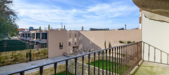 3 غرف نوم منزل ذو طابقين في Porto, Portugal رقم 121896 11