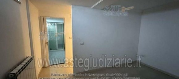 5 rooms Apartment in Pomezia, Italy No. 300979 23
