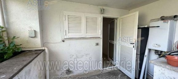 5 rooms Apartment in Pomezia, Italy No. 300979 34