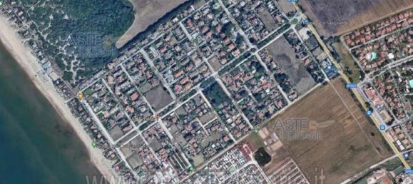 5 rooms Apartment in Pomezia, Italy No. 300979 29