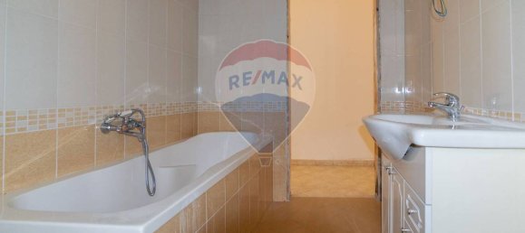 3 bedrooms Apartment in Catania, Italy No. 279744 10