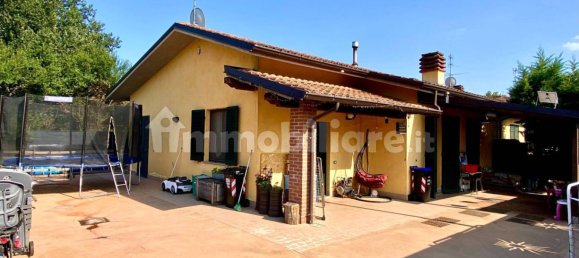 2 Schlafzimmer Villa in Podenzano, Italy, Nr. 261040 27