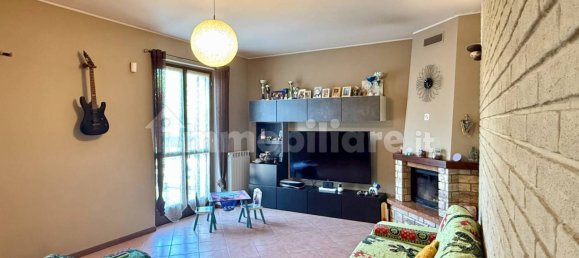 2 Schlafzimmer Villa in Podenzano, Italy, Nr. 261040 7