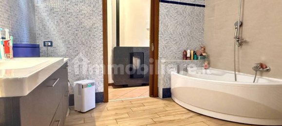 2 Schlafzimmer Villa in Podenzano, Italy, Nr. 261040 15