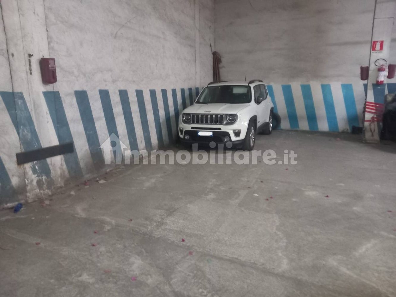 22m² Parking in Rome, Italy No. 285093