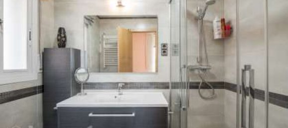 6 bedrooms House in Cubelles, Spain No. 147277 4