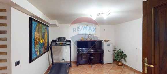 6 rooms Villa in Caronno Pertusella, Italy No. 262462 37