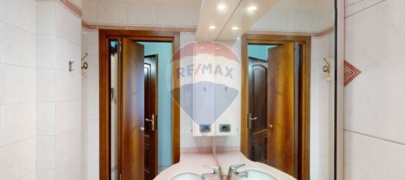 6 rooms Villa in Caronno Pertusella, Italy No. 262462 30