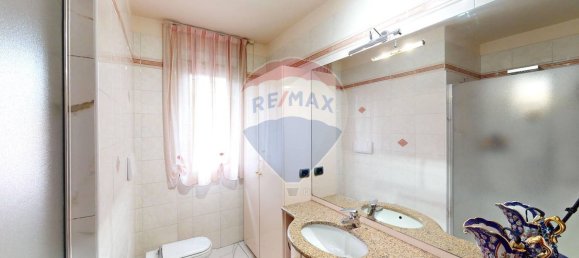 6 rooms Villa in Caronno Pertusella, Italy No. 262462 31