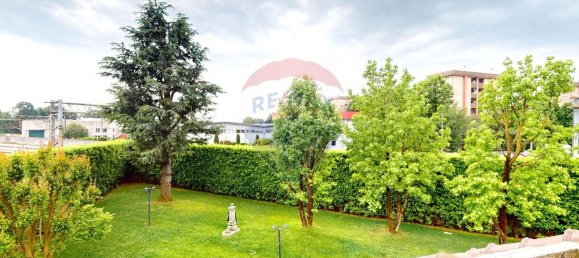 6 rooms Villa in Caronno Pertusella, Italy No. 262462 28
