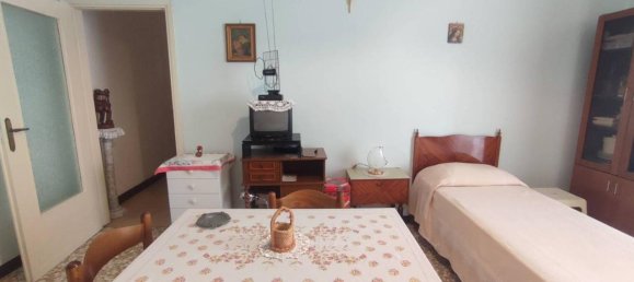 3 rooms Apartment in Lissone, Italy No. 37241 17