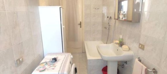 3 rooms Apartment in Lissone, Italy No. 37241 27