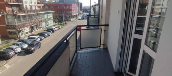 3 rooms Apartment in Lissone, Italy No. 37241 22