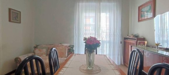 3 rooms Apartment in Lissone, Italy No. 37241 4