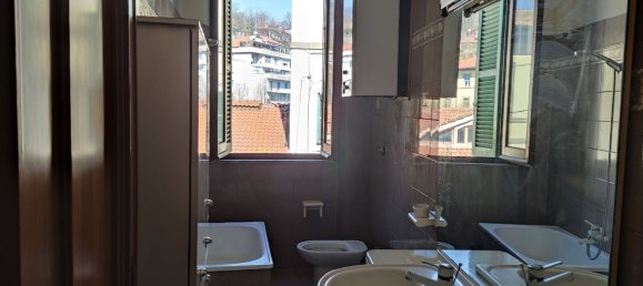 Apartamento de 4 dormitorios en Soriano nel Cimino, Italy No. 348193 12