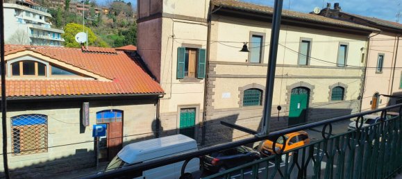 Apartamento de 4 dormitorios en Soriano nel Cimino, Italy No. 348193 32