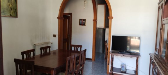 Apartamento de 4 dormitorios en Soriano nel Cimino, Italy No. 348193 18