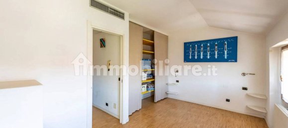 Apartamento T3 em Arese, Italy N.º 271478 19