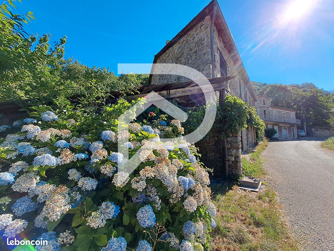 5 chambres Maison à Burzet, France No. 207190