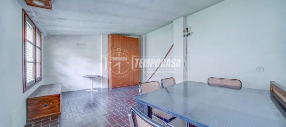 Casa de 4 habitaciónes en Somma Lombardo, Italy No. 334172 39