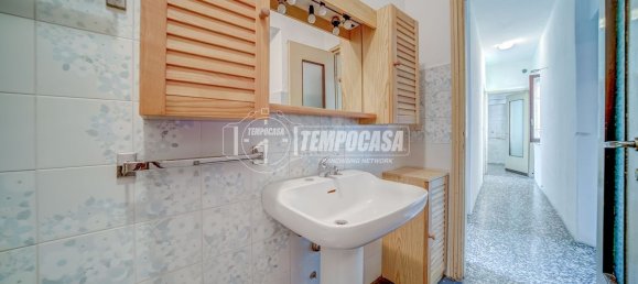 Casa de 4 habitaciónes en Somma Lombardo, Italy No. 334172 37