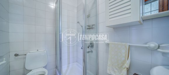 Casa de 4 habitaciónes en Somma Lombardo, Italy No. 334172 21