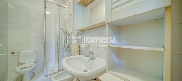 Casa de 4 habitaciónes en Somma Lombardo, Italy No. 334172 22