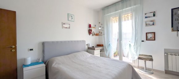 Apartamento de 3 habitaciónes en Zola Predosa, Italy No. 190348 40