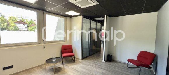 Büro in Haute-Savoie, France 123m², Nr. 300899 3