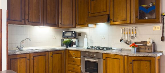 Вилла с 10 спальнями в Камайоре, Италия № 328933 11