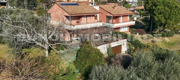 Villa de 4 dormitorios en Botticino, Italy No. 235011 4