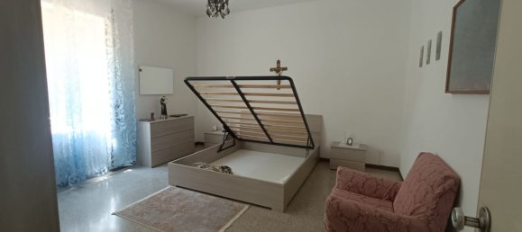 3 rooms Apartment in Isernia, Italy No. 293293 8