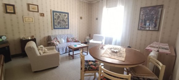3 rooms Apartment in Isernia, Italy No. 293293 5