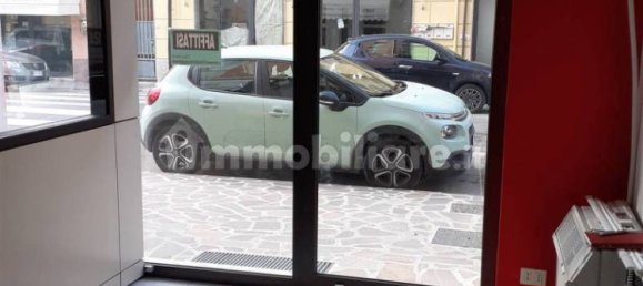 1 room Commercial property in Concordia sulla Secchia, Italy No. 128987 3