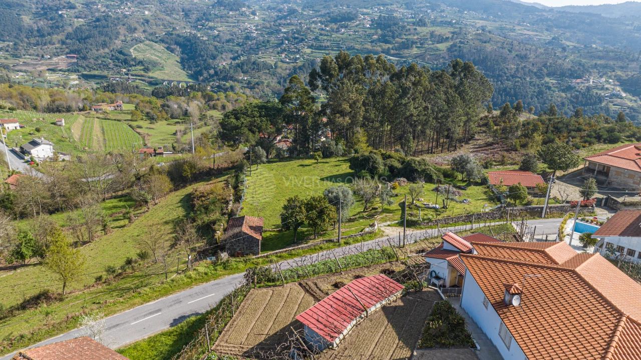  Land in Marco de Canaveses, Portugal No. 48355