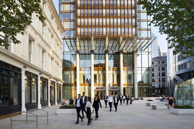 2 bedrooms Apartment in City Of London, United Kingdom No. 3051